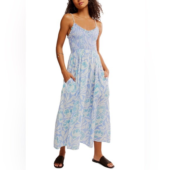 Free People Dresses & Skirts - Free People
Women's Sweet Nothings Cotton Smocked Maxi Dress XL